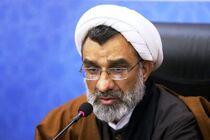 آنچه به ما اقتدار می‌دهد علم است و علم در دانشگاه و حوزه تولید می‌شود