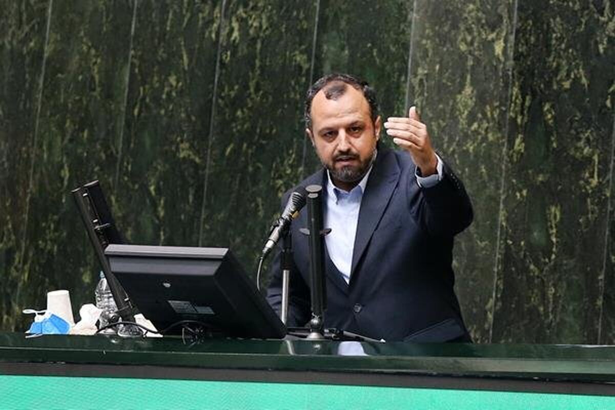 وزیر امور اقتصاد و دارایی
