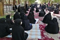 نماز ظهر عاشورا بدون دسته روی اقامه شود