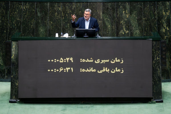 توضیحات وزیر بهداشت مجلس را قانع کرد