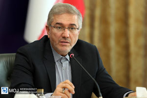 ماهانه ۲۰ همت اصل و سود بدهی دولت قبل پرداخت می‌شود