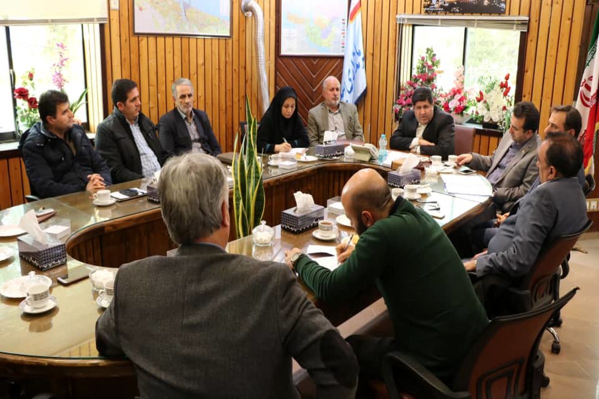 بندر انزلی- جلسه تعیین تکلیف کشتی میرزا کوچک