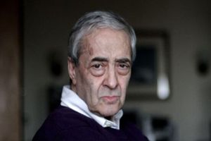 دورخیز شاعر پیشکسوت برای برپایی یک نمایشگاه نقاشی