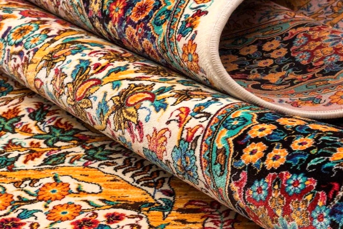 فرش ابریشمی زنان زندانی رشت