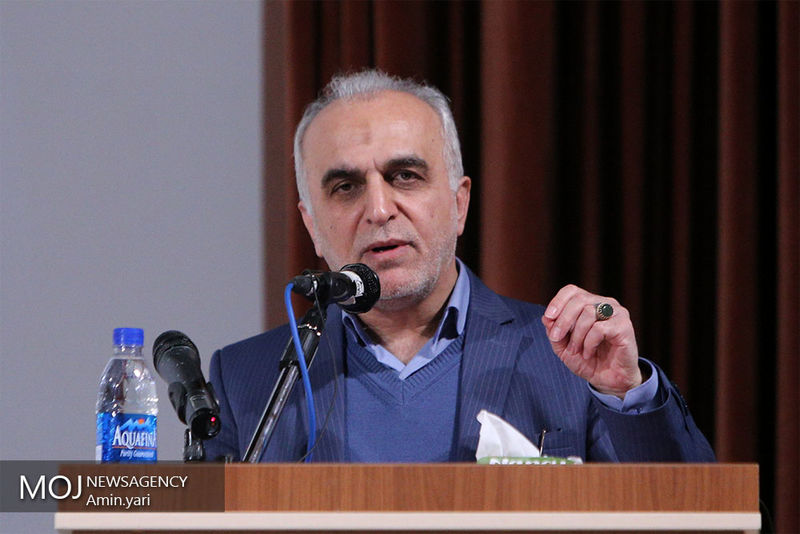 متقاضیان اشتغال در کشور هر ساله بیشتر می شود