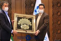 برای کارآمد شدن اقتصاد نیازمند دو قدرت برند و لجستیک هستیم