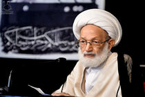 حضرت آیت‌الله خامنه‌ای رهبر انقلاب اسلامی الگو و نماد بزرگ قرآنی است