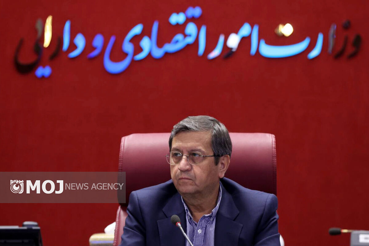 دكتر عبدالناصر همتی - وزیر امور اقتصادی و دارایی