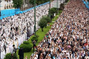 اقامه نماز با شکوه عید فطر در رشت