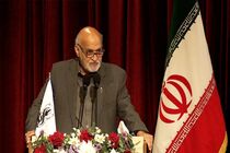 ضرورت خروج از محاصره تبلیغاتی، بازسازی انقلابی فرهنگ و رسانه است