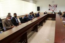 فعالیت دانش بنیان در کنار صنعت باشد