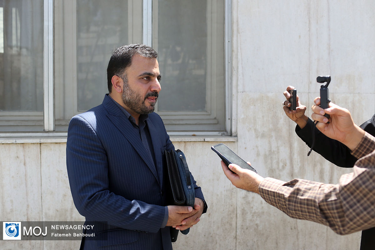 وزیر ارتباطات