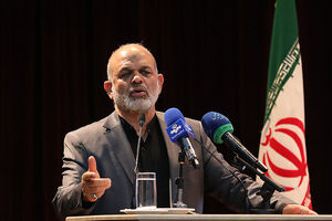 دشمنان تمام قوای خود را به میدان آوردند و یک جنگ ترکیبی همه‌جانبه طراحی کردند