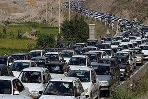  در محور کندوان ترافیک سنگین است