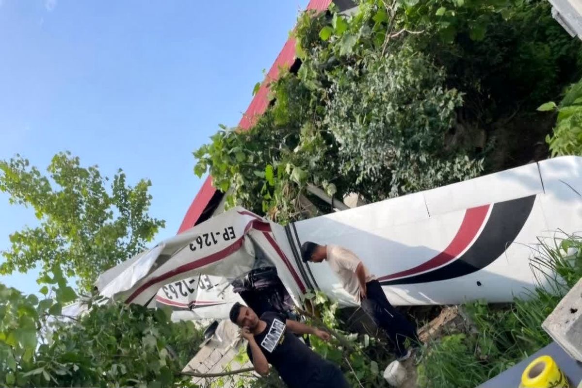 سقوط هواپیما در تنکابن