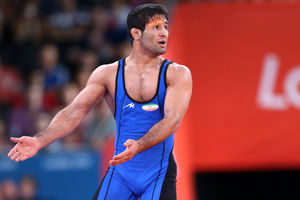 شاید دلتنگ شوم و بازگردم