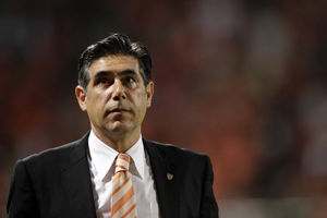 قطبی با باشگاه فولاد خوزستان قرار دادیک‌ و نیم ساله بست