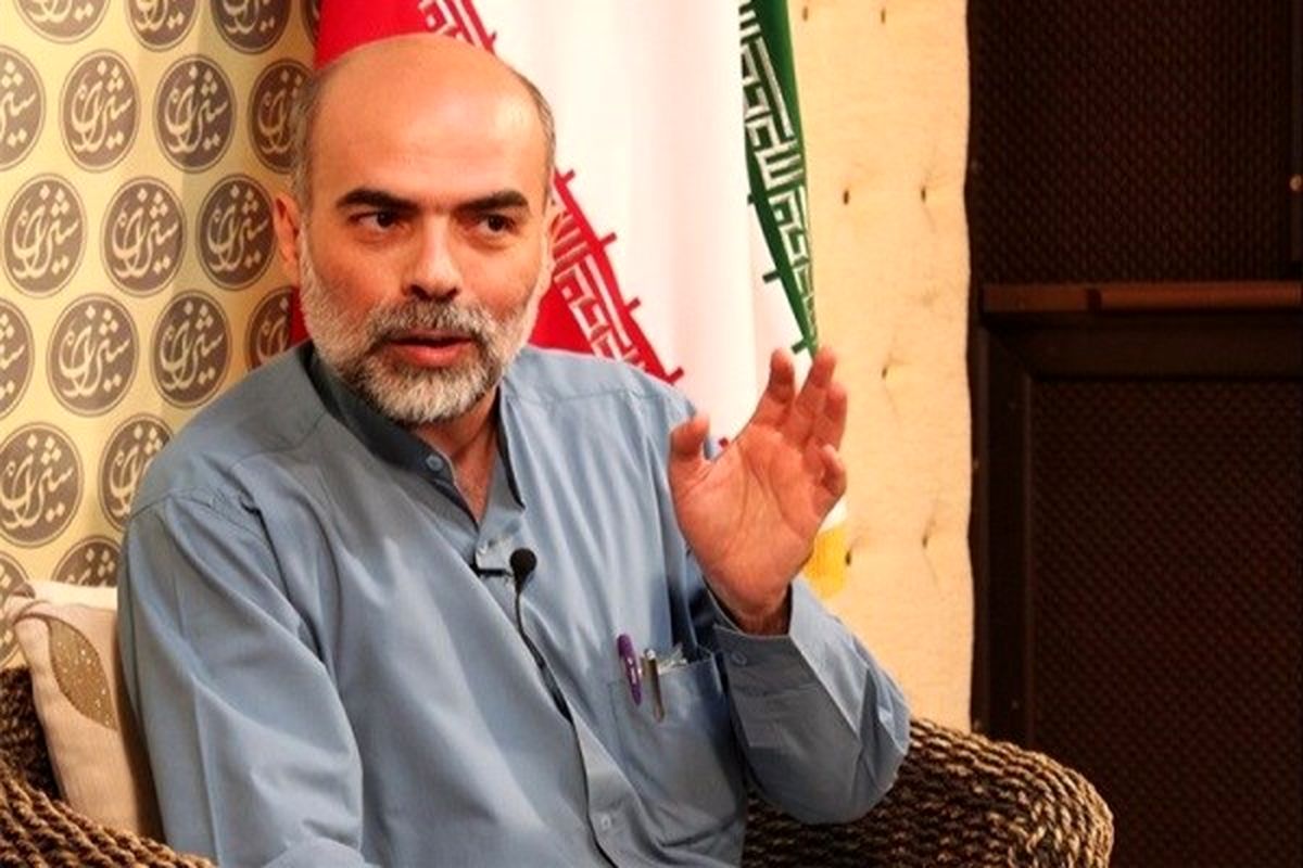 سعید عاکف نویسنده و ناشر خاک های نرم کوشک