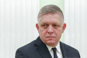 نخست‌وزیر اسلواکی به انتقادات مقام ارشد اتحادیه اروپا واکنش نشان داد