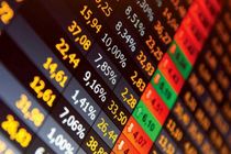 افزایش خرید کدهای حقیقی در بورس / بازار در حال شکست روند نزولی