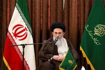 شاعران آئینی، مدافع پیامبر اکرم(ص) هستند