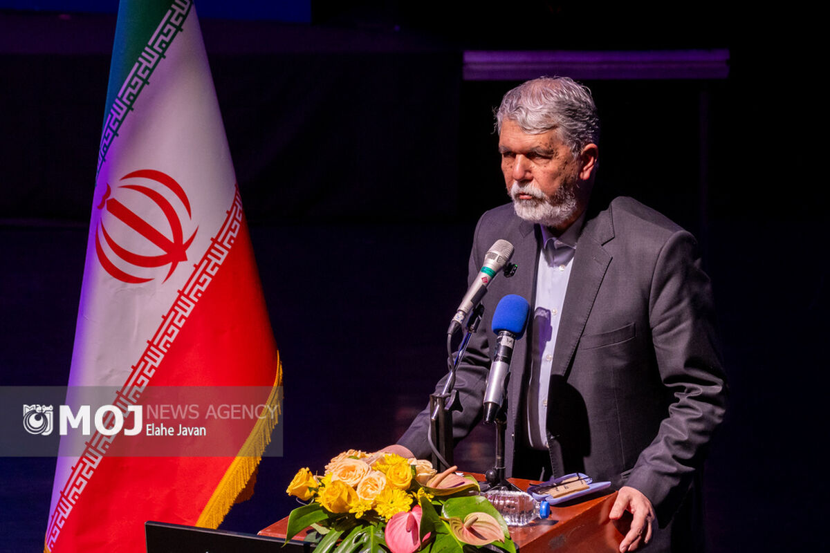 سیدعباس صالحی + وزیر فرهنگ و ارشاد اسلامی