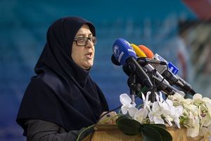 حذف زبان انگلیسی از مدارس تنها در حد حرف است