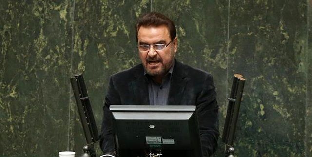 بیایید خودمان را اغفال نکنیم/ مجلسیها در تئوری پردازی کمتر از شما نیستند