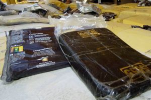 کشف دو کیلوگرم تریاک داخل جداره یک سنتور 