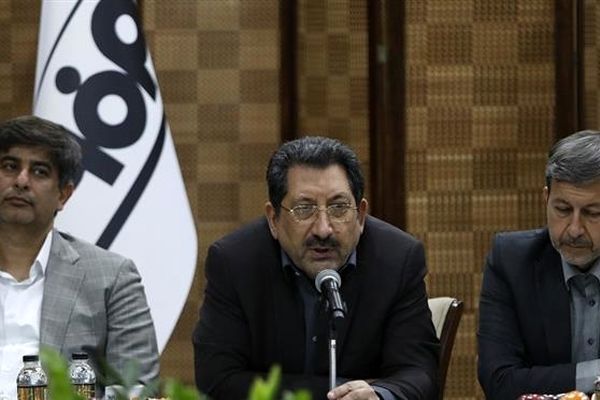 بازسازی هوشمند فولادمبارکه روی میز وزیر صمت