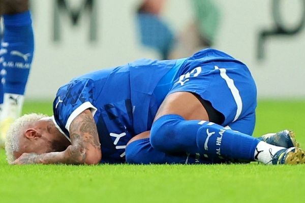 نیمار کم آورده است؟