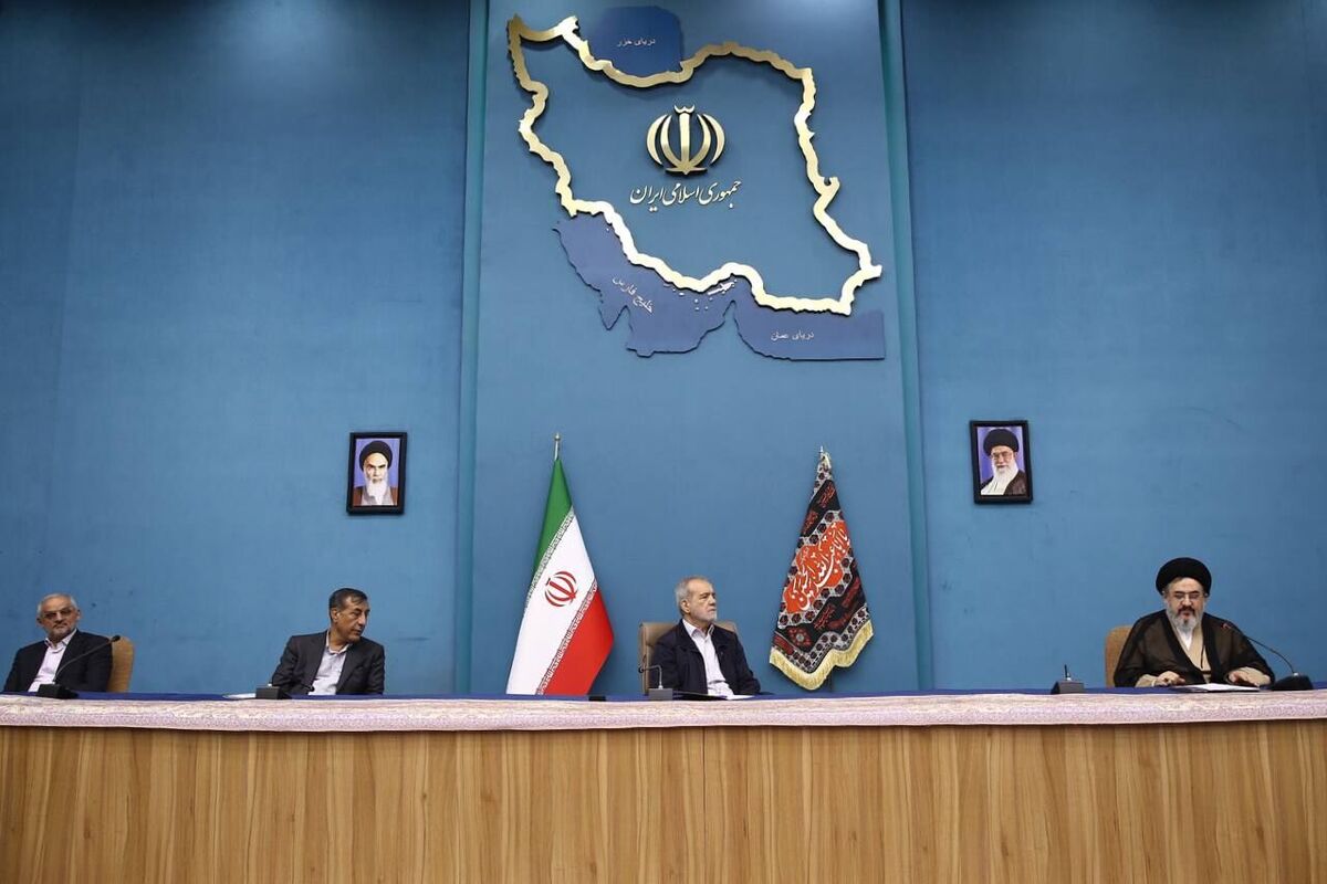 دیدار روحانیون با پزشکیان
