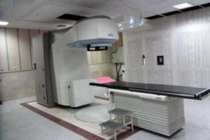 کلنگ مرکز رادیوتراپی و شیمی درمانی بیمارستان امام رضا(ع) کرمانشاه زمین خورد