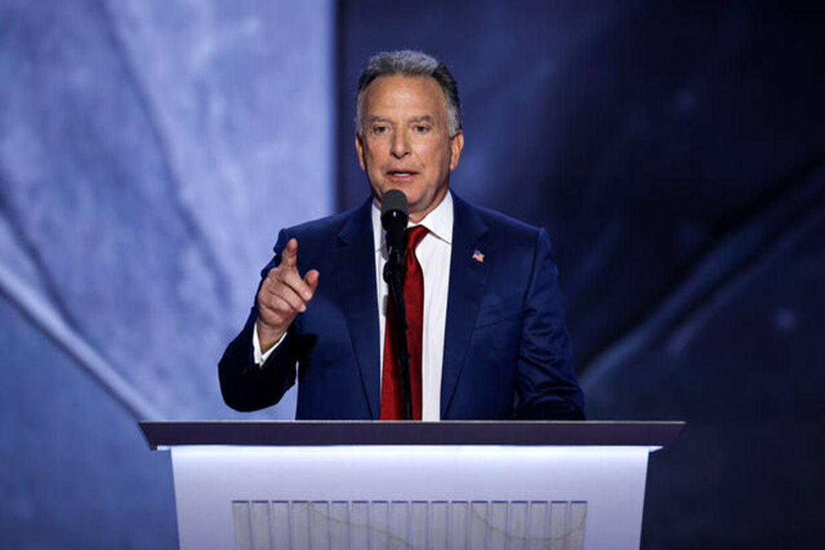 فرستاده ویژه ترامپ