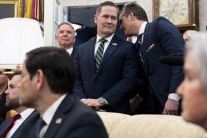  رسوایی «مایک والتز» در سیگنال‌ تشدید شد