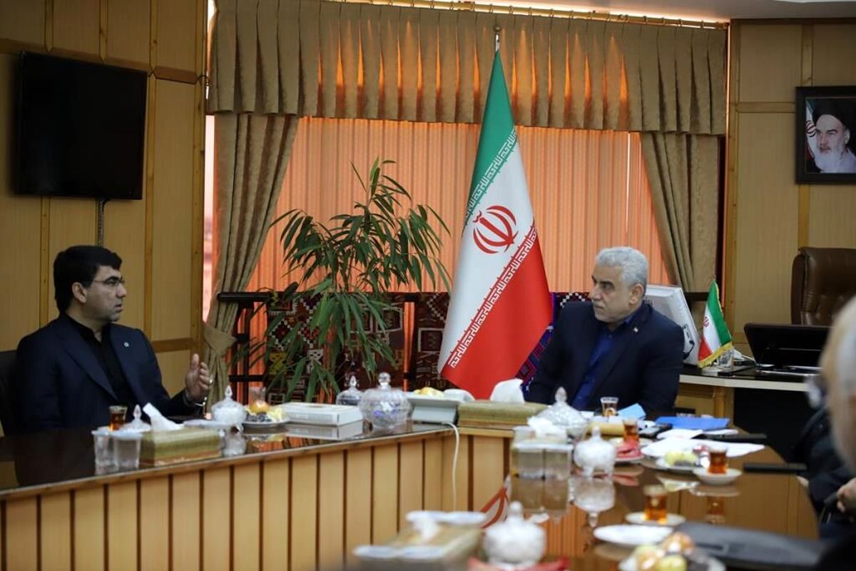 اسدالله عباسی چهارشنبه در دیدار مدیرعامل بانک توسعه تعاون کشور