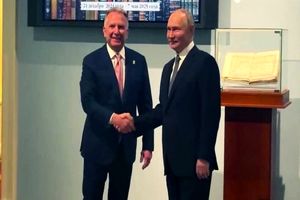 روسیه در انتظار واکنش آمریکا به گفت‌وگوی پوتین و ویتکاف است