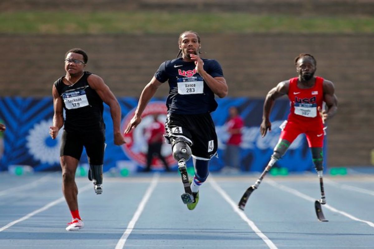 شکیل وانس دونده آمریکایی پارالمپیک