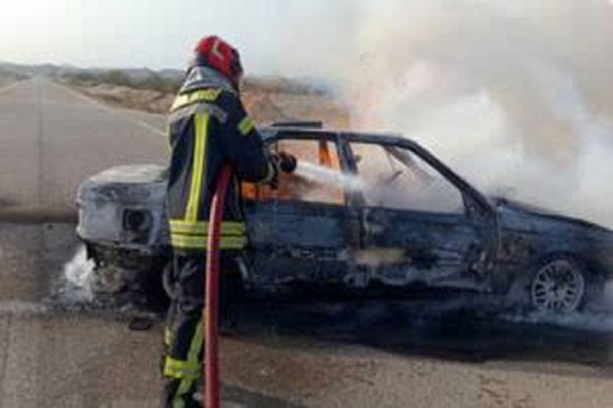 حریق خودروی حامل سوخت