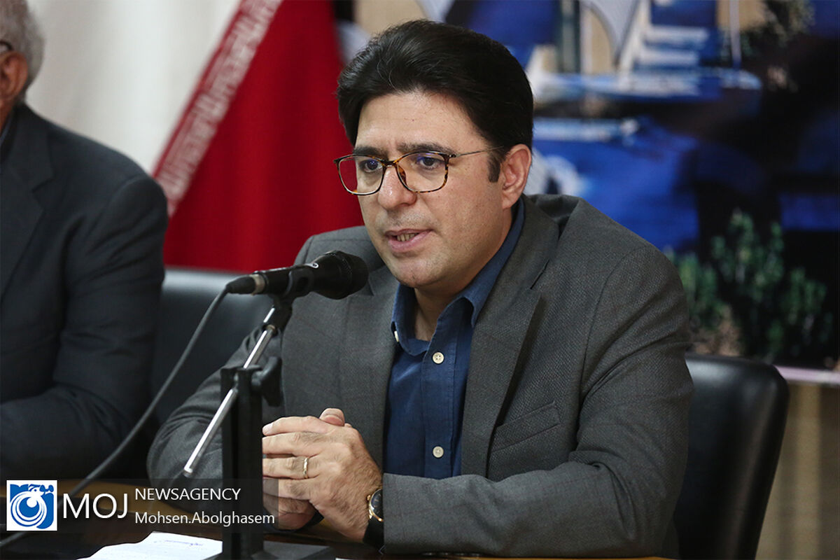 نشست خبری مدیرکل هنرهای تجسمی