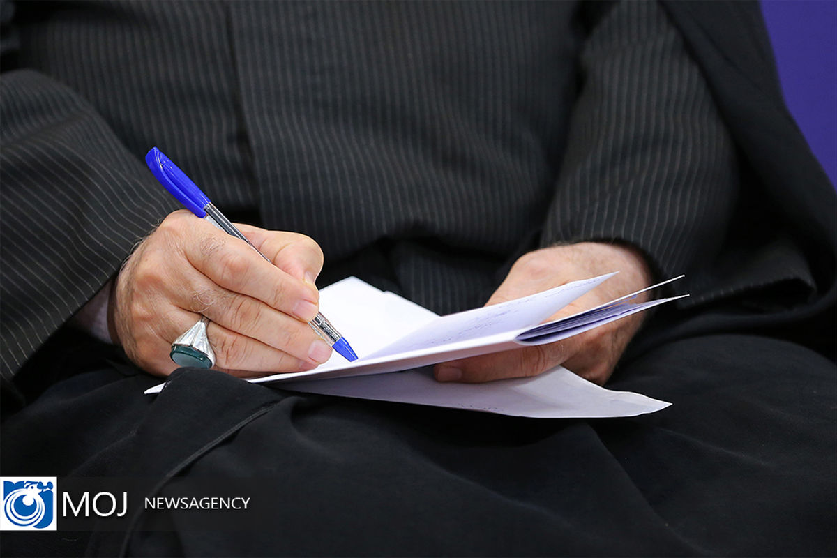 نشست هم‌ اندیشی رییس قوه قضاییه با تشکل‌ های دانشجویی