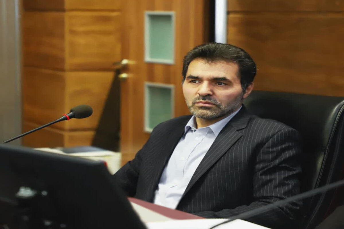 دکتر محسن احمدی
