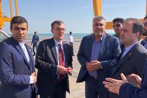 سفیر استرالیا از بزرگترین بندر تجاری ایران دیدن کرد/اعلام آمادگی برای توسعه همکاری های مشترک دریایی و بندری