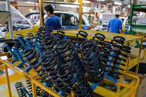 حل مشکلات ۱۲ هزار واحد صنعتی در دستور کار وزارت صنعت، معدن و تجارت است