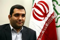 توزیع کتابچه جیبی اطلاعات شهر در بین مسافرین نوروزی شهر قم