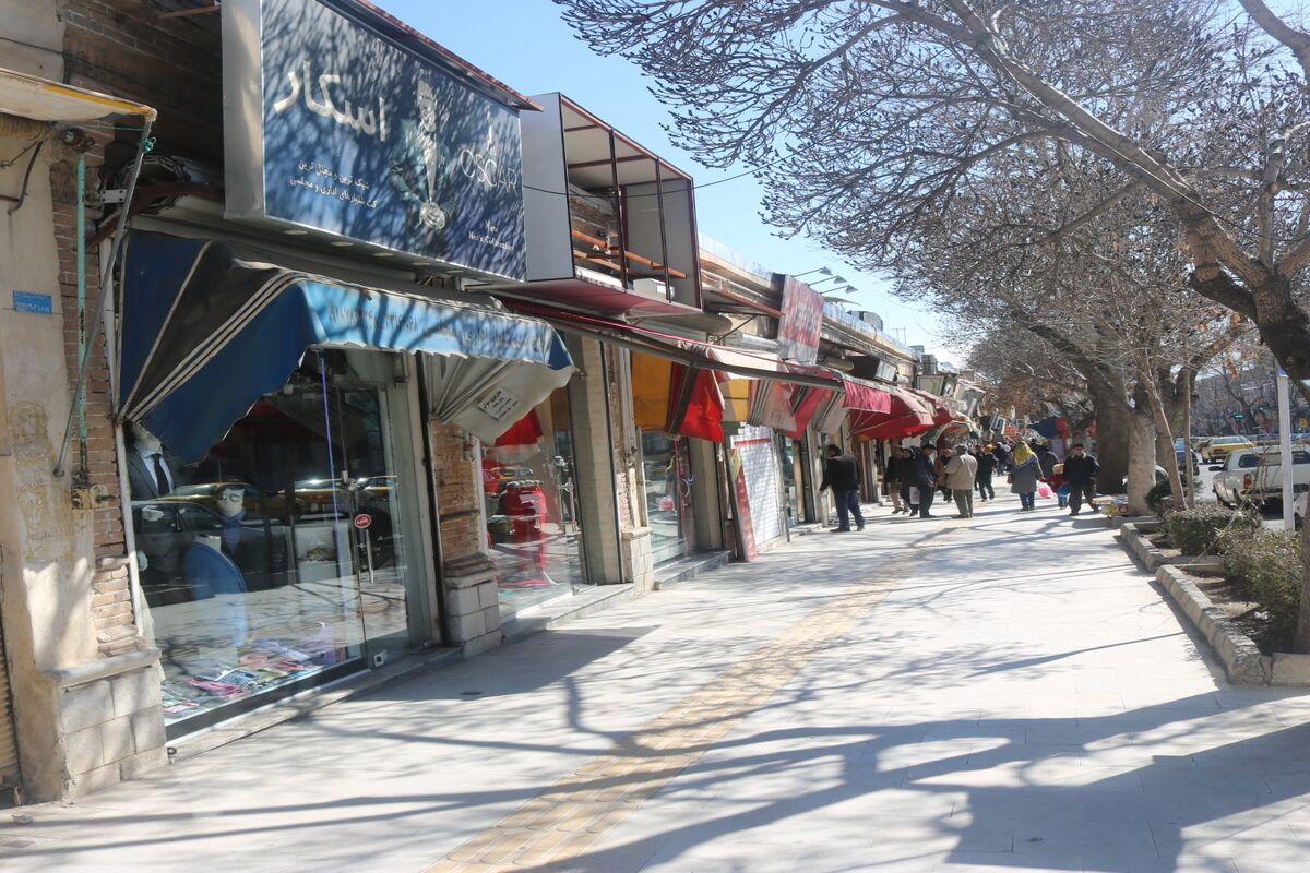 ساماندهی تابلوهای شهری