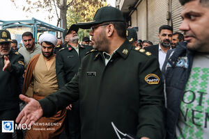 بازدید فرمانده فراجا از طرح جمع آوری معتادان متجاهر