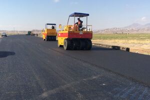 قرارداد ۱۰۰ میلیاردی برای روکش آسفالت محور محمودآباد تا رامسر منعقد شد
