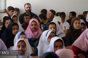 آغاز سال تحصیلی در روستاهای سرپل‌ذهاب