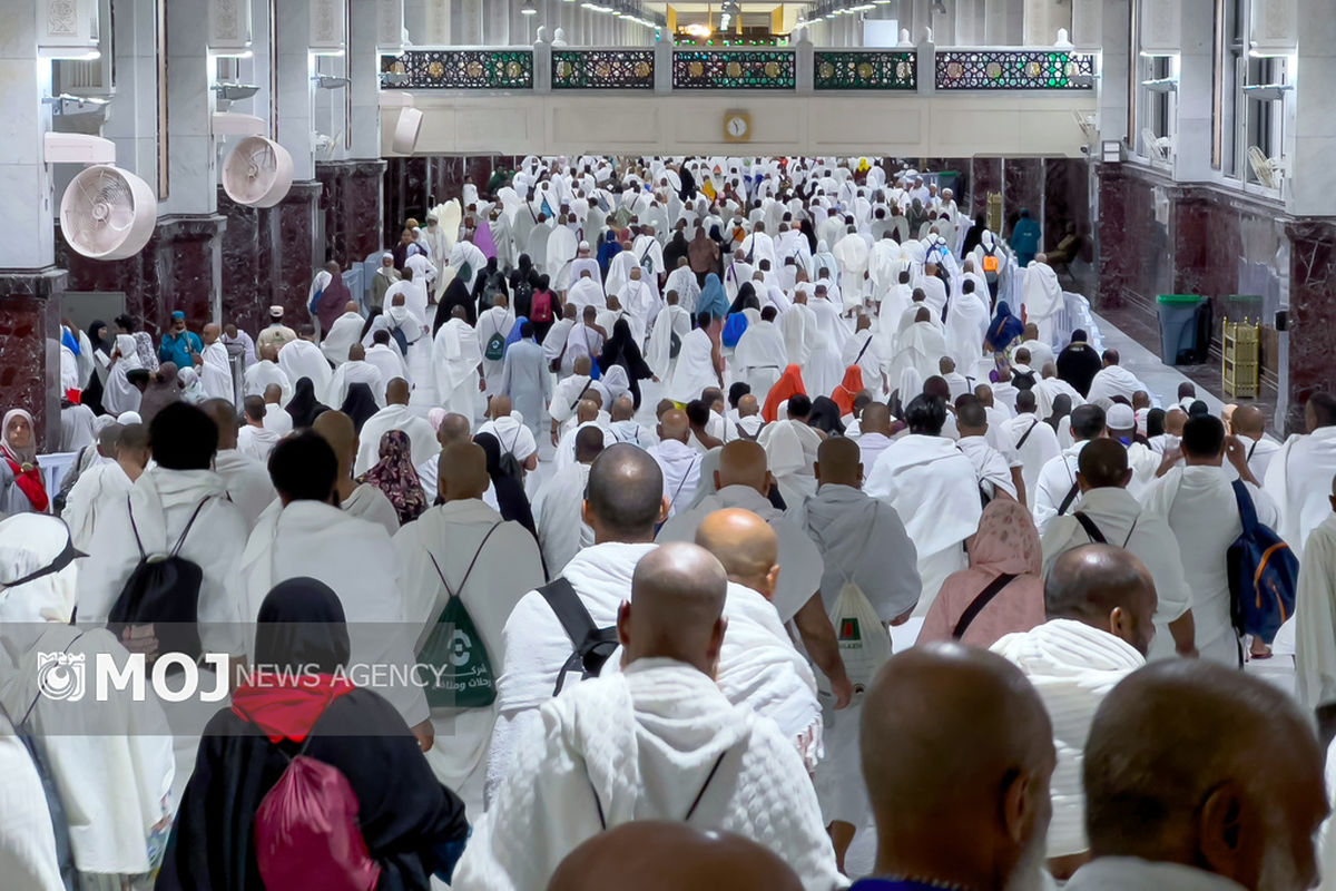 مسجد الحرام + ایام حج + حج عمره + حج تمتع